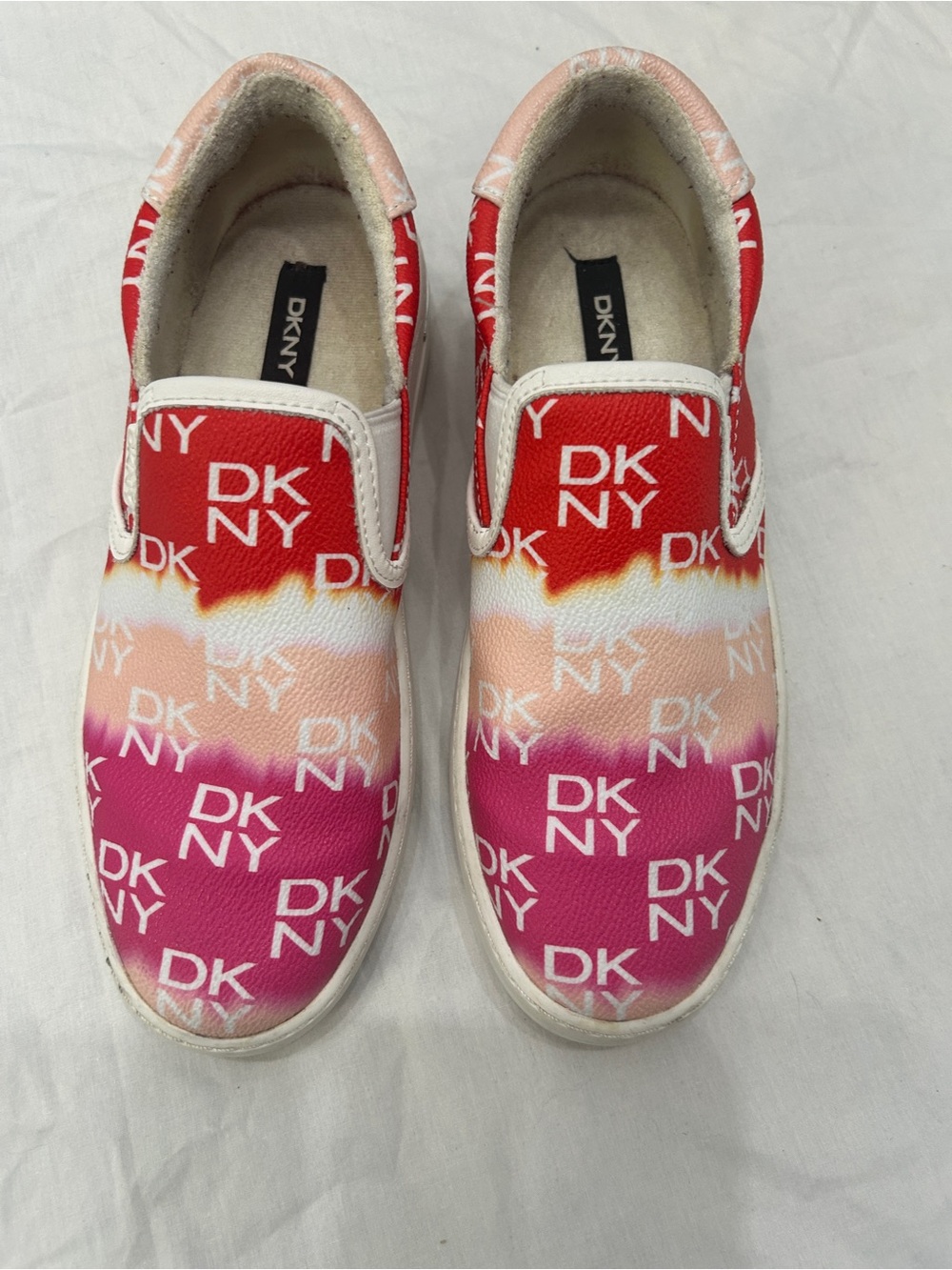 Girls DKNY Logo Slip-On Sneakers Size 7.5 Toddler